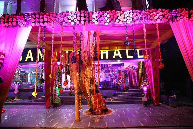 Hotel Taru Inn Ghaziabad Bagian luar foto